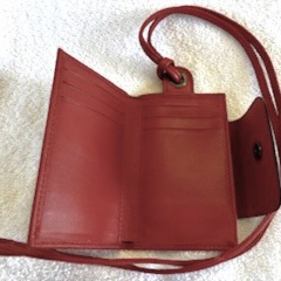 Longchamp luxury leather 6-card holder lanyard NWOT - Picture 3 of 6